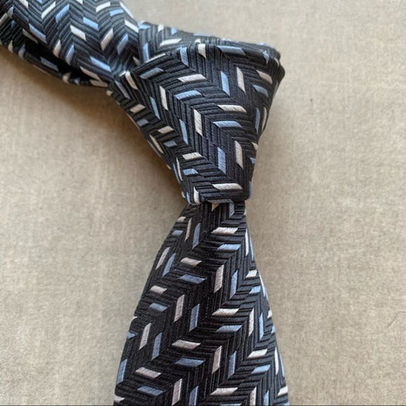 Giorgio Armani RECENT Skinny Silk Tie - Picture 3 of 6